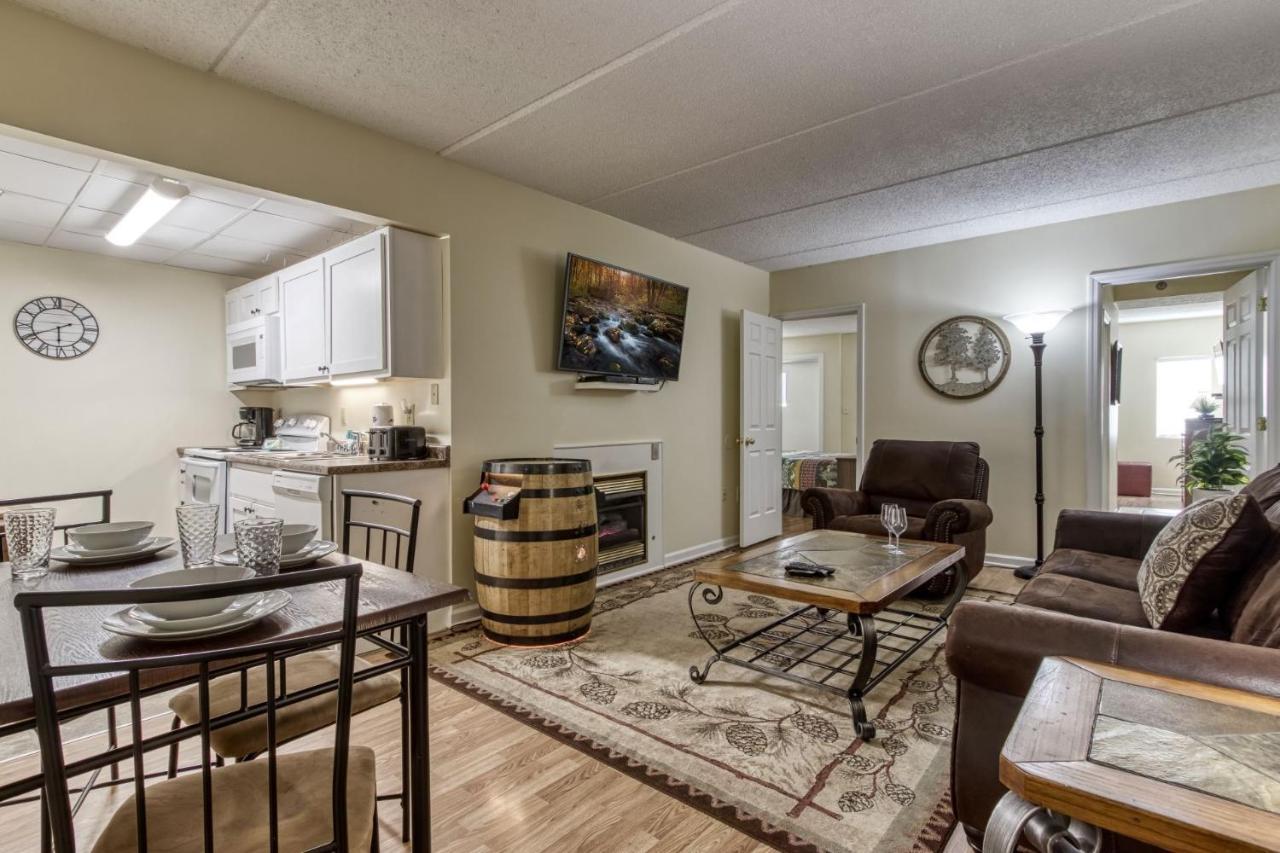 Gatlinburg Towers Condo Unit 501 - Great Location! Close To Town! Condo Exterior photo
